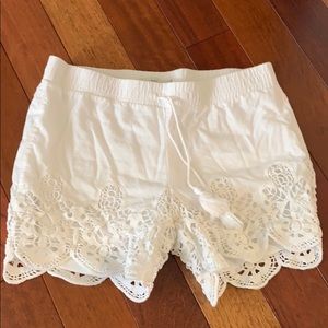 Vanilla Star White Lacy Shorts
